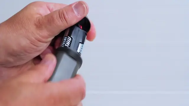 Oras Optima - Smart kitchen faucet - replacing the batteries